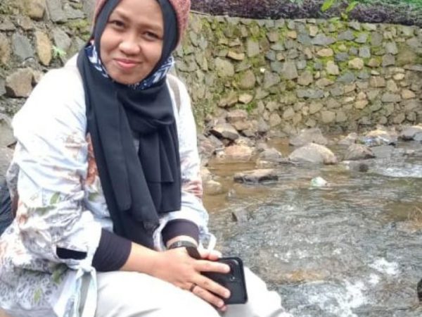 Ummi Rosyidah Zaini, S.Hi., MM