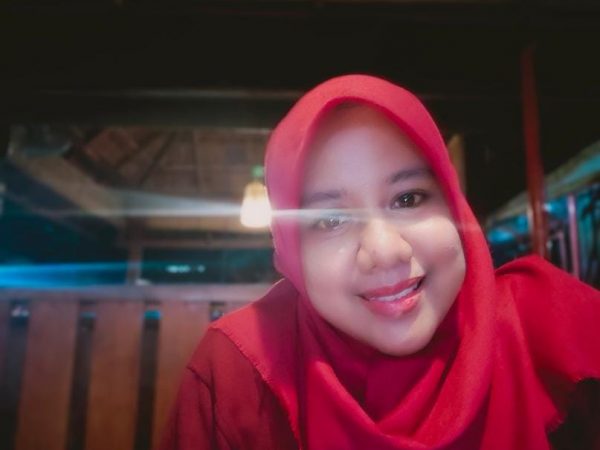 Rifa'atul Khufyah, S.Pd, Gr