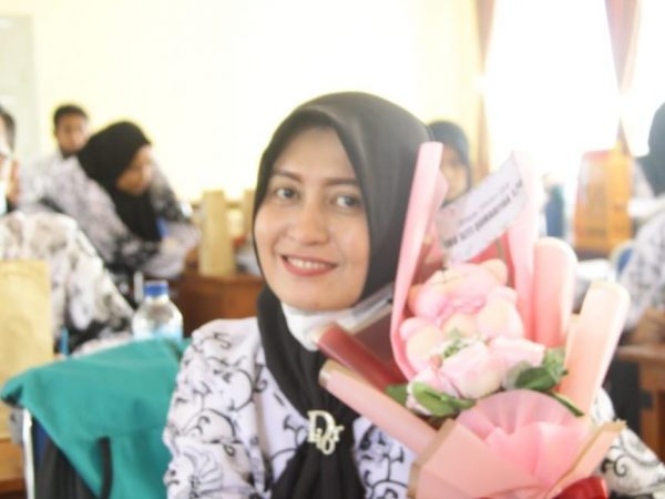 Siti Qomariyah, S.Pd, M.M