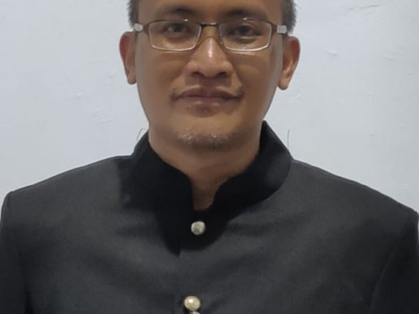 Aris Puji Widodo, S.T